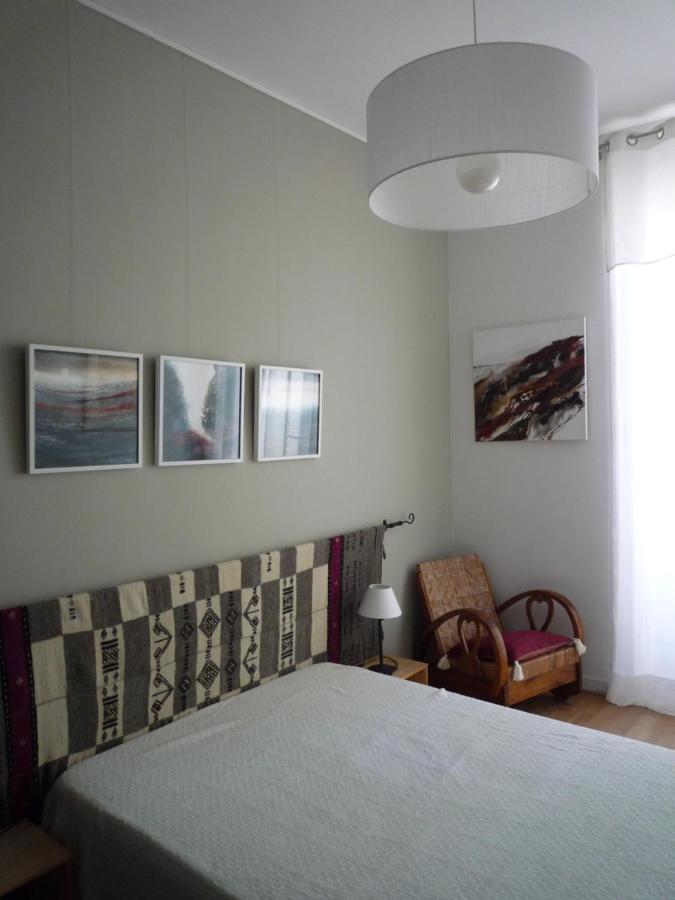 Appartement Avignon Centre Intra Muros Cour Exterieure Parking Prive Gratuit Exterior foto